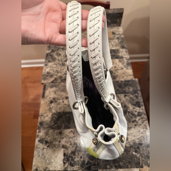 Henri Bendel White Shoulder Bag - Picture 15 of 15